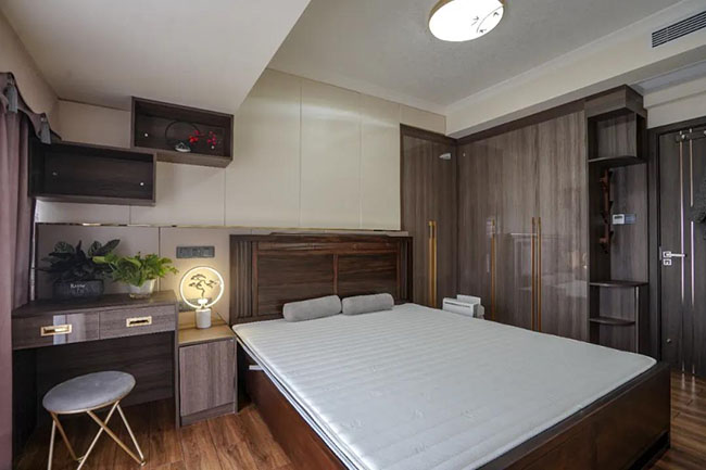 152㎡新中式四居室,古典與現(xiàn)代相互碰撞,感受高貴與典雅生活氣息